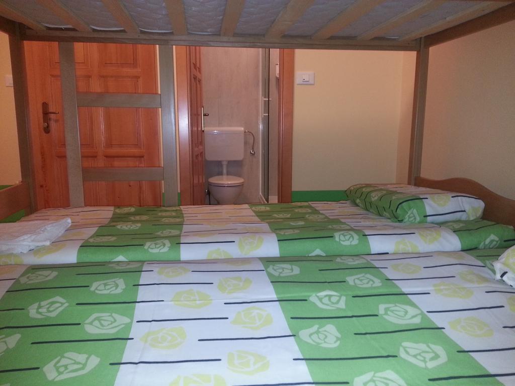 Europa Hostel بورتوروز الغرفة الصورة
