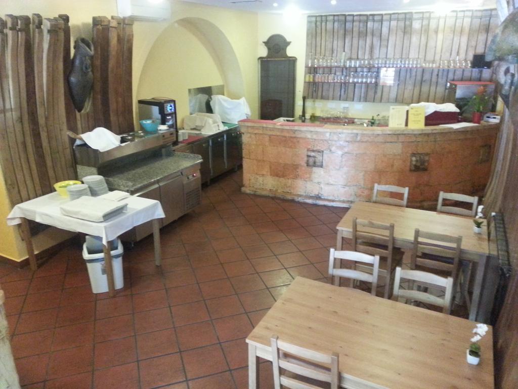 Europa Hostel بورتوروز المظهر الخارجي الصورة