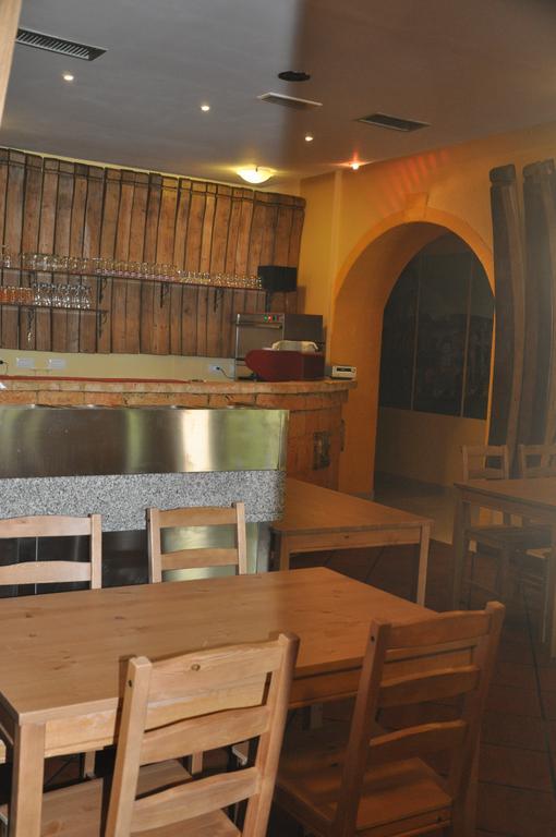 Europa Hostel بورتوروز المظهر الخارجي الصورة