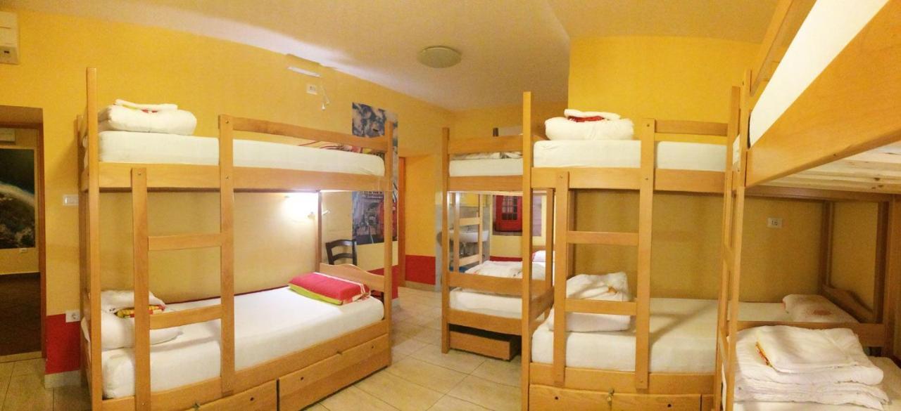 Europa Hostel بورتوروز المظهر الخارجي الصورة